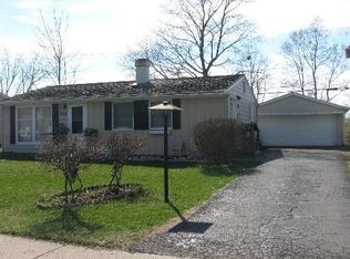 246 Harrison St, Carpentersville, IL