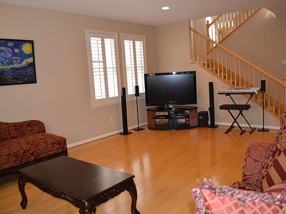 3rd image of 1354 Trestlewood Ln