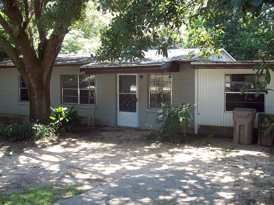 1st image of 2903 Buddys Ln