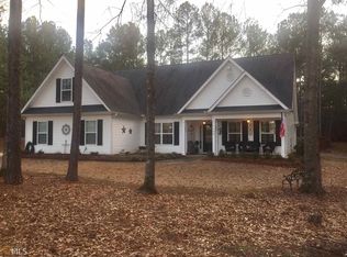 109 Meadows Ln, Senoia, GA 30276