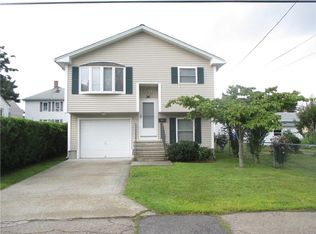 96 Cadorna St, East Providence, RI 02914