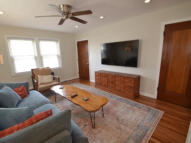 6938 Home St #3 — Photo 2