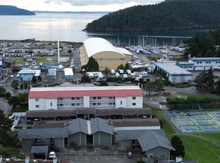 1710 Skyline Way #B103, Anacortes, WA