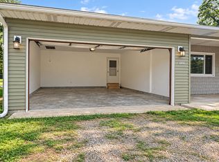 8131 Ravine Rd, Kalamazoo, MI 49009