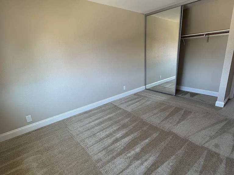 1579 Willowhaven Ct — Photo 10