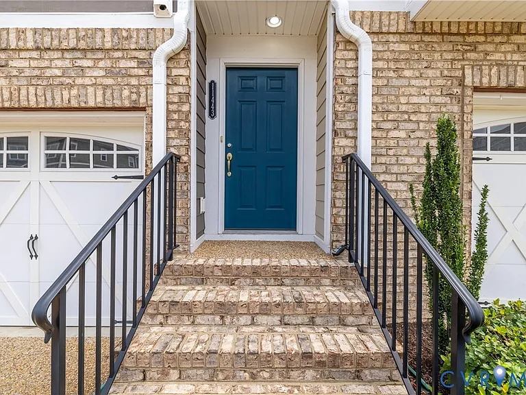11443 Hayloft Ln — Photo 9