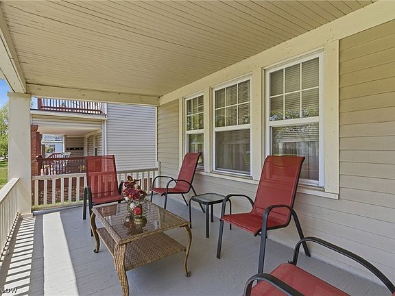 5th image of 3333 Desota Ave