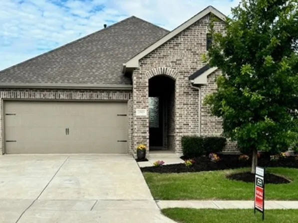 3909 Primrose Dr, Aubrey, TX 76227