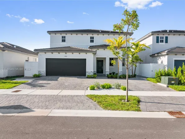 13612 SW 184th Ln, Miami, FL 33177