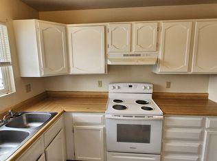 Affordable 3 Bdrm TownHome-West Side!, Casper, WY 82604