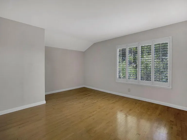 976 Pizarro Ln — Photo 38