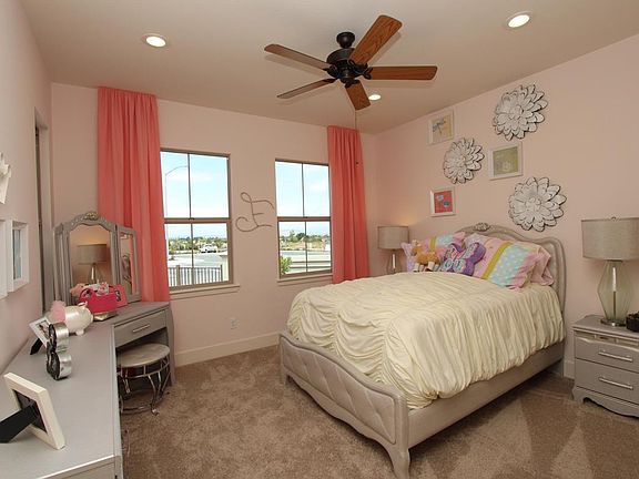 5th image of 947 Oceano Ct #15-13