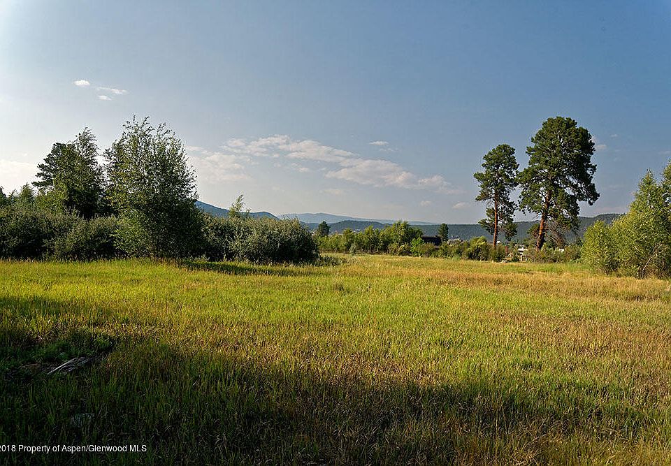 1st image of 4 Ponderosa Pines Way