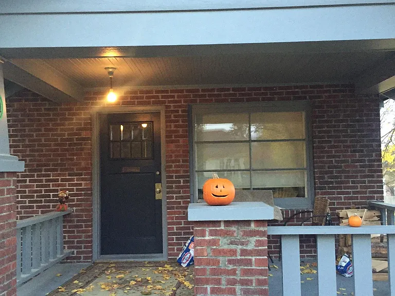 3225 W Providence Ave — Photo 10
