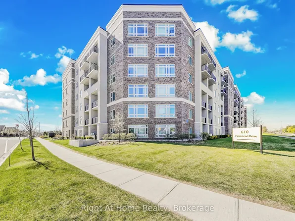 610 Farmstead Dr #307, Milton, ON L9T 8X5