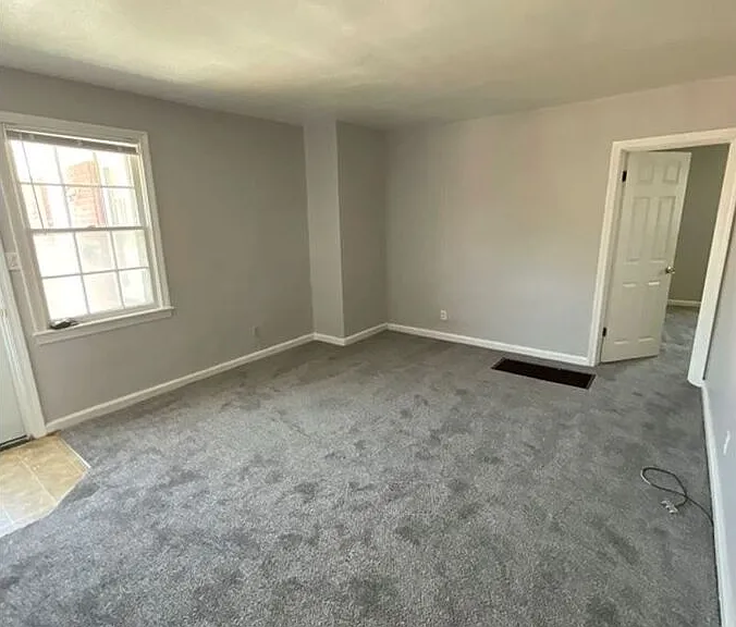 1710 Kingston Ave #5 — Photo 5