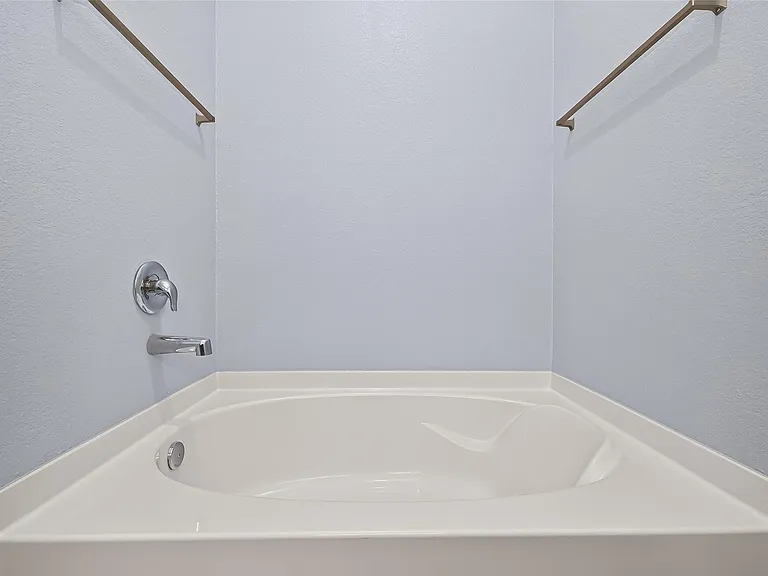6014 Namika St — Photo 29
