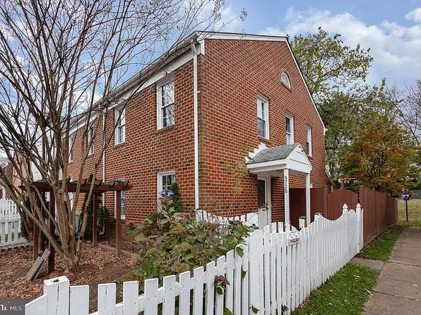 9728 Bragg Ln, Manassas, VA 20110
