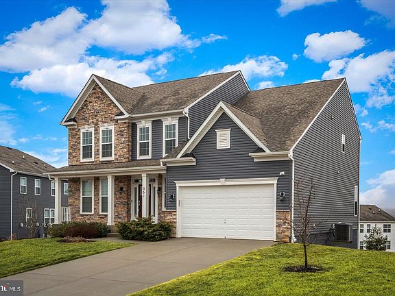 2nd image of 551 Spring Green Ct