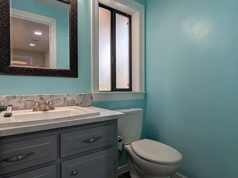 3570 Hickory Ave — Photo 9