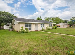2512 E Airline Rd, Victoria, TX 77901
