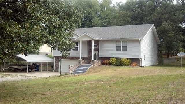 1st image of 165 Stone Creek Dr