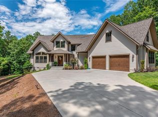 105 Scenic Crest Way, Six Mile, SC 29682