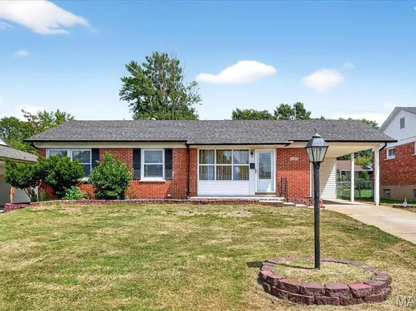 4415 Cayuga Dr, Saint Louis, MO 63123