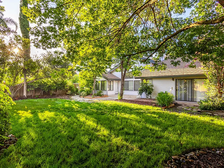 11859 S Carson Way — Photo 25