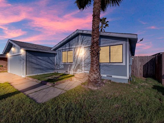 2nd image of 8252 Cottonfield Way