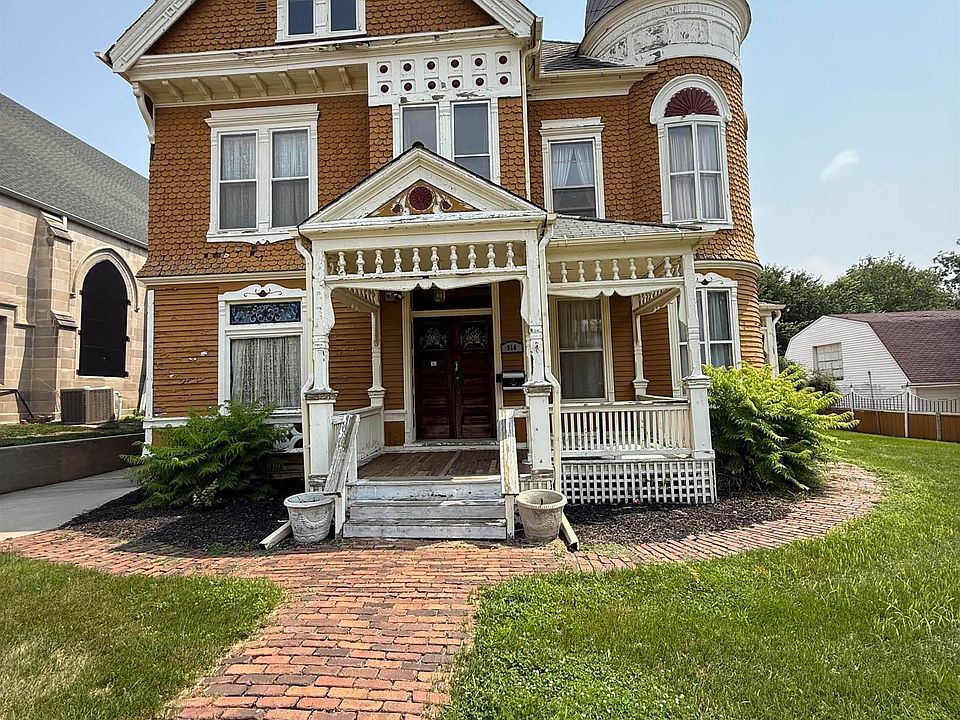 1st image of 914 Jackson St