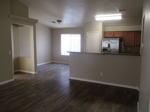 2nd image of 6701 E Shamrock St