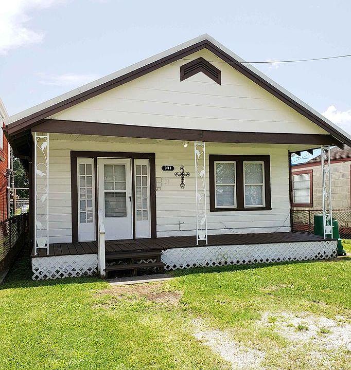 1st image of 931 Avenue B