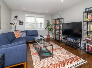 1937 N Drake Ave #1R, Chicago, IL 60647