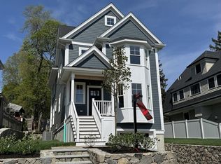 196 Beech St, Roslindale, MA 02131