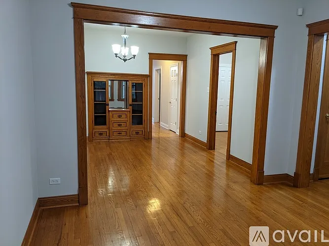 2 bed, 1250 sqft, $2,250 — Photo 4