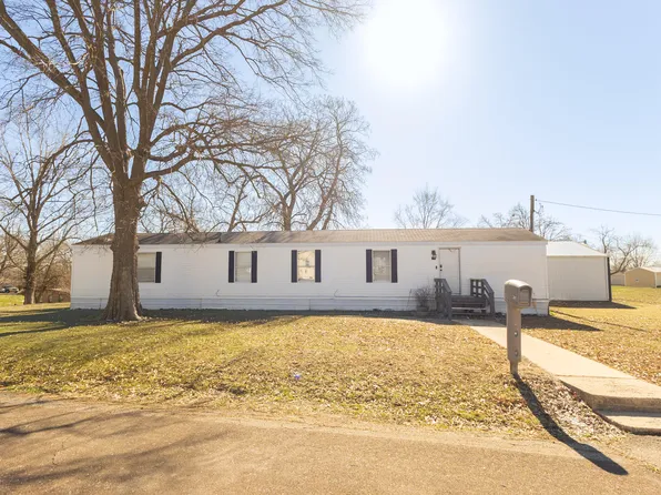 301 S Cedar St, Marceline, MO 64658
