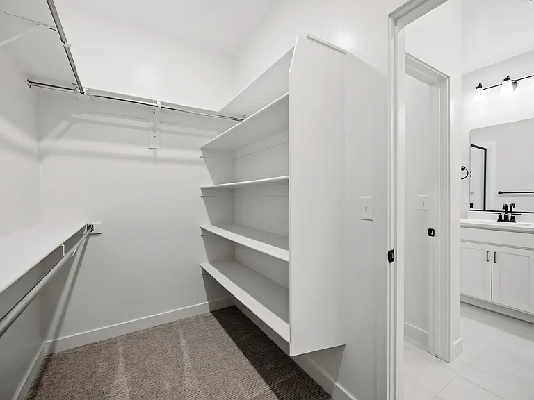 882 W Caroline Dr — Photo 23