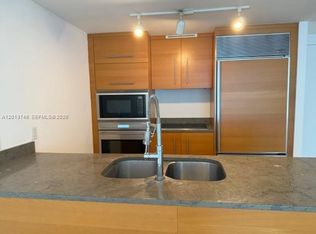 475 Brickell Ave APT 2411, Miami, FL 33131