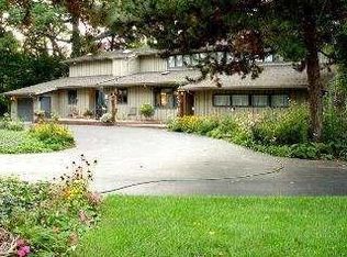 6944 Hickory Ridge Rd, Sylvania, OH 43560