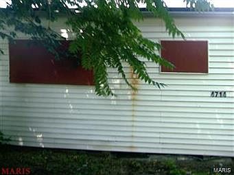 2nd image of 4714 N Lexington Ave