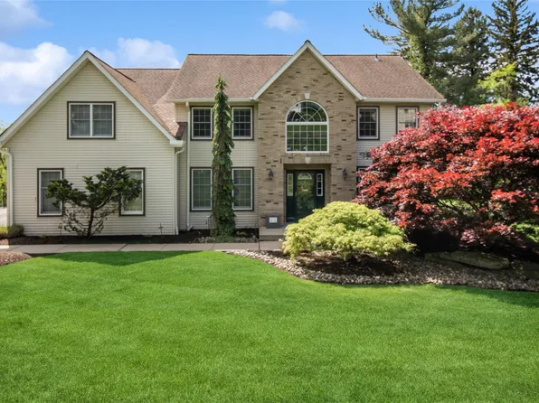 5 Dundee Court, Spring Valley, NY 10977