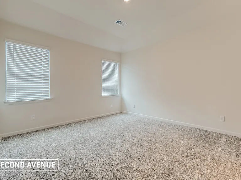 1421 Palamedes Dr — Photo 9