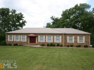 4428 Holly Springs Rd, Gillsville, GA 30543