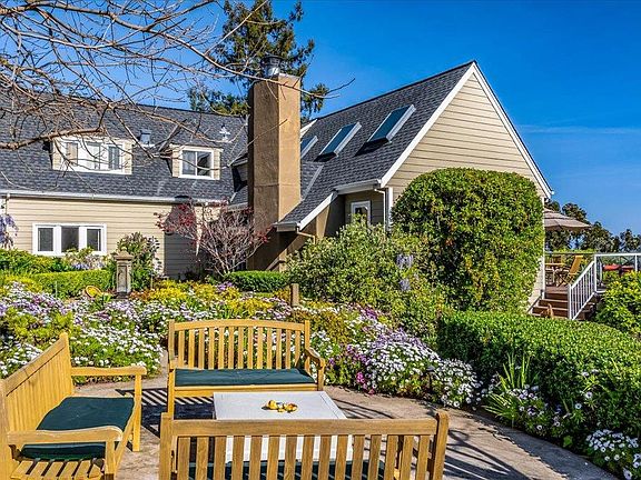 4th image of 819 Holly Rd