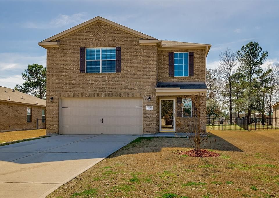 2nd image of 4626 San Jacinto River Dr