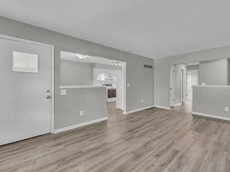 4723-25 Mercier St — Photo 31