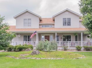2067 Riverdale Rd, Ozark, MO 65721