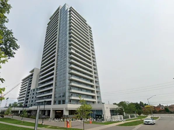 7890 Bathurst St, Vaughan, ON