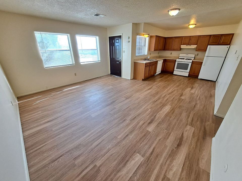 1st image of 3417 Aztec Rd NE APT D